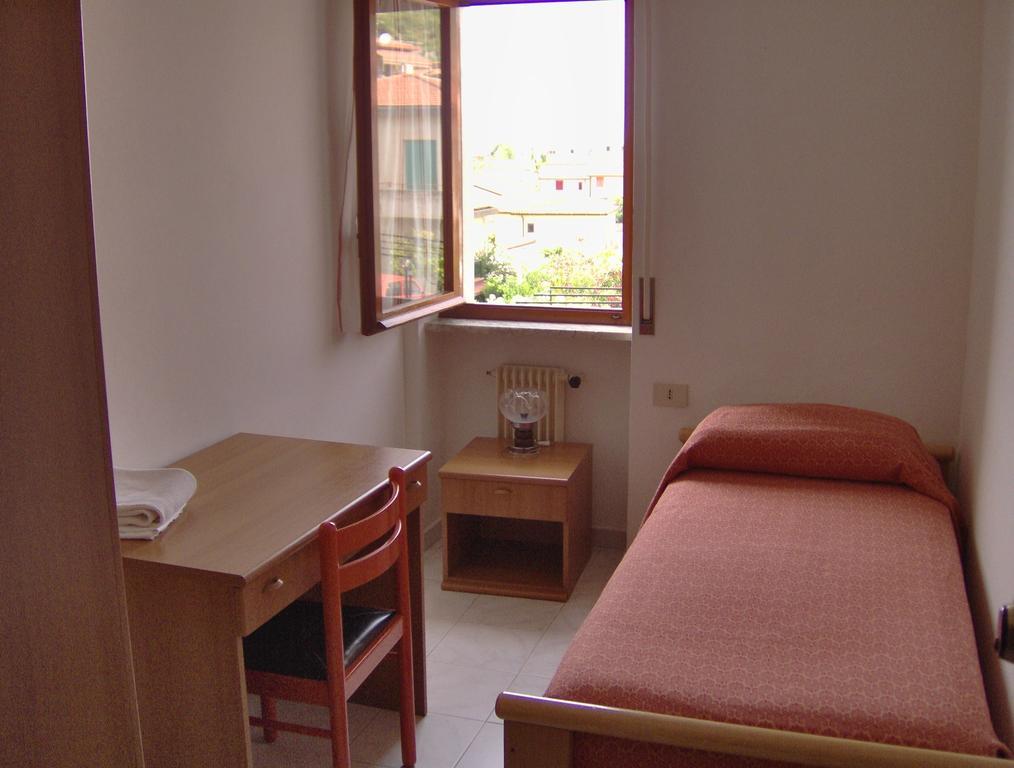 Hotel Svizzero Sangineto Quarto foto