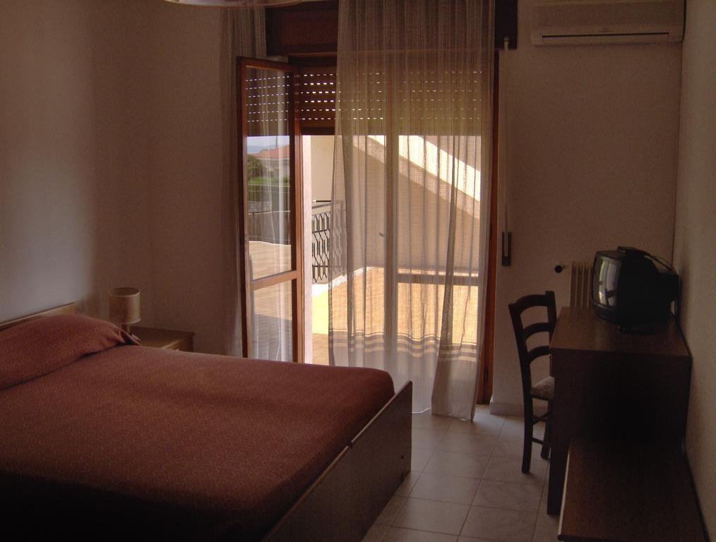 Hotel Svizzero Sangineto Quarto foto