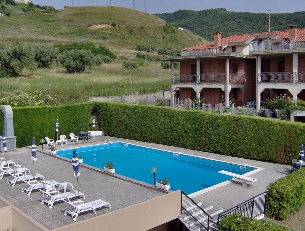 Hotel Svizzero Sangineto Exterior foto