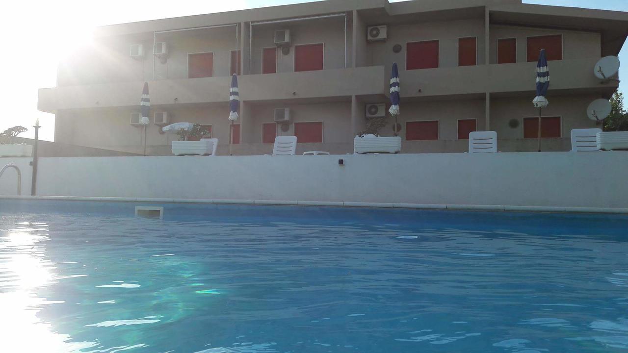 Hotel Svizzero Sangineto Exterior foto